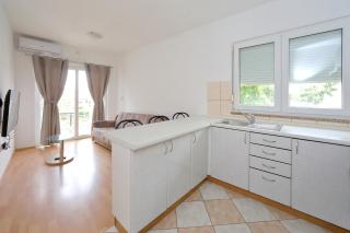 Pepi Apartments 2 - 9
