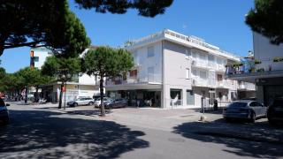 APPARTAMENTO ALGHE ROSSE - Lido di Jesolo - 9