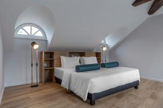 KONTRAKT Boutique Hotel - 2