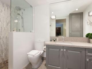 Mountain Modern Ski-in Walkout Condo with Private Hot Tub - 5
