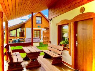 Domek Eden 7 z księżycowego drewna- prywatna balia z jakuzzi na życzenie - 3