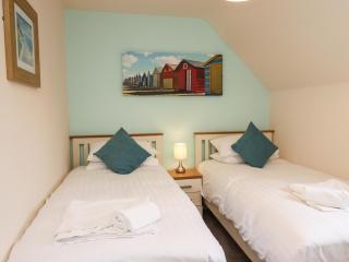 Sleeper Cottage - Filey - 2