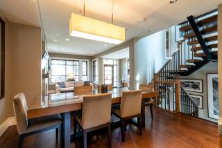 Fitzsimmons Walk Deluxe Townhome with Private Hot Tub Village Walking Distance - Whistler - 4