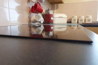 Pomfret House, 3 Bedrooms, Burnley Central, Contractors and Groups first choice, Free Parking - 0
