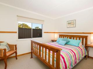 Coca Callala I Pet Friendly I 5 Mins Walk to Beach - Callala Beach - 7