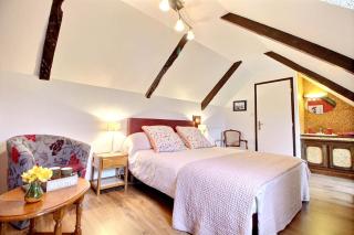 Maison de charme à Pléhédel avec jardin - 1