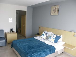 Family Hotel Albizia Beach - Varna - 5