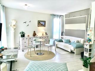 ANTINEA - Cassis - 0
