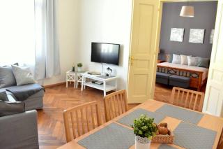 Airstay Prague : DeLuxe Apartment Old town - Prague - 2