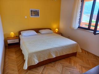 Apartments Mirjana Baška - Baška - 3