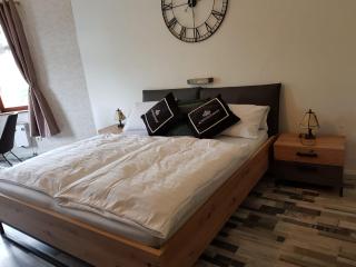 Hotelzimmer im alten Reihenhaus auf der Stadtmauer - 8