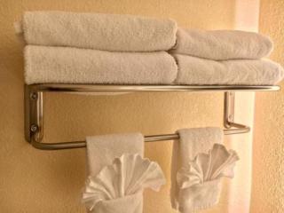 B&B HOTEL Orlando International Drive near Universal - Newly Renovated! - 6