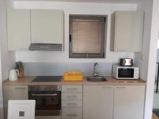 Blue Horizon Lux Apartment with Pool - Sveti Stefan - 3