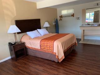 Redwood Inn - Santa Rosa - 2