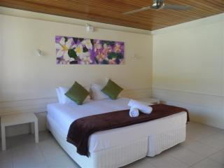 Arcadia Village Motel - 8