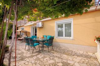 Apartment Lidia - Novi Vinodolski - 1
