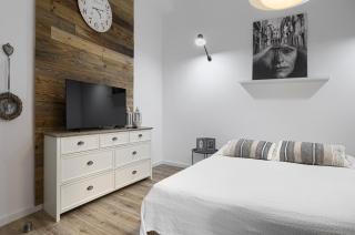 Niron Apartament Dom z Papieru Lizbona - Piła - 5