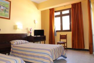 Hotel Olympia - 3