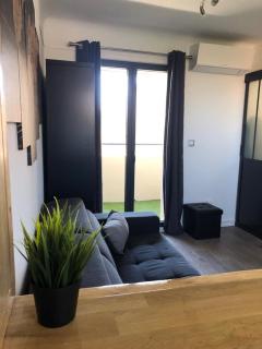 Studio climatisé avec balcon face aux arènes d'Arles - Arles - 7
