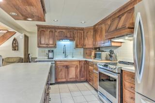Serene Lake of the Ozarks Retreat with Private Dock! - Lake Ozark - 3