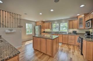 Pet-Friendly Grass Lake Retreat with Game Room! - Grass Lake - 1