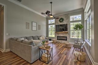 Upscale Palm Coast Home with Pool 7 Mi to Beaches! - Palm Coast - 7