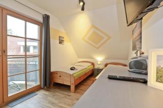 Ferienpark Freesenbruch Wohnung 1 4 -Ferienzeit - Zingst - 2