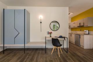 Tropical Superior Suite - 1