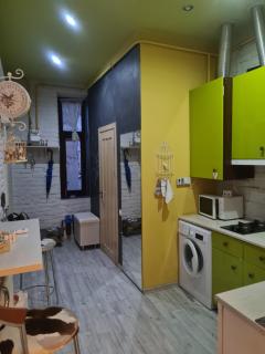 Cozy Compact Flat in the City Center - Lviv - 7