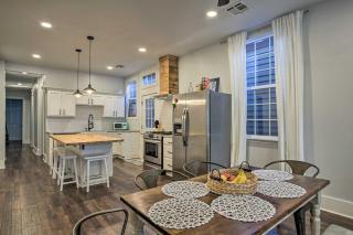 Chic New Orleans Gem with Deck Walk to Cafes! - New Orleans - 4