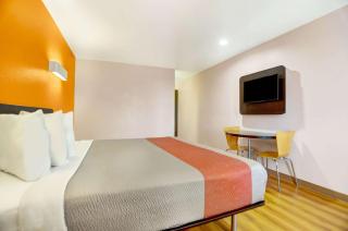 Motel 6-Truth Or Consequences, NM - 6