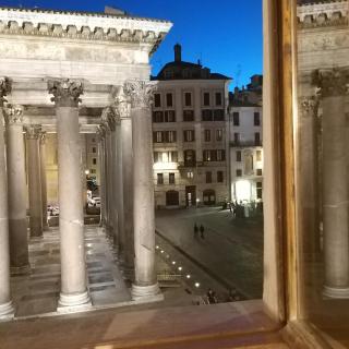 L'antica dimora con splendida vista sul Pantheon - Roma - 8