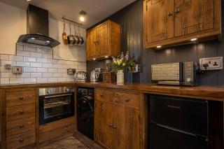 The Lodge in the Loch - 7