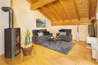 "Haus Bellevue" - Annehmlichkeiten von 4-Sterne Familien-und Wellnesshotel Viktoria nebenan können mitgenutzt werden - Oberstdorf - 8
