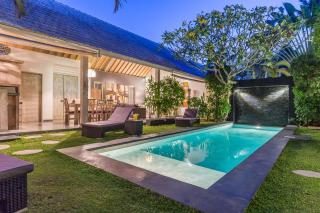 VILLA Nuri Merah 2 - Seminyak - 4