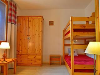 Studio rénové idéalement situé à Montchavin, proches pistes et commerces, avec balcon et parking gratuit - FR-1-329-22 - Bellentre - 8