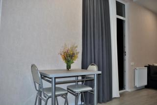 Nikas apartment with balcony in old Tbilisi - Tbilisi - 2