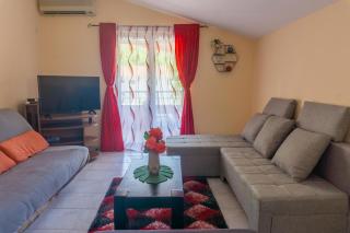 Perfect Location close to Jaz beach - Apartments Rora Knezevic - Budua - 4