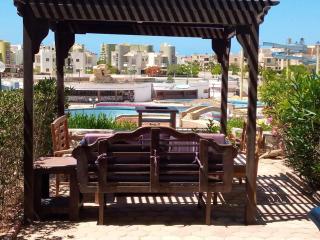 chalet1 ch21 with a wonderful view 2 bed rooms terrace and garden green beach - El Alamein - 9