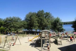 T 2 Dans village vacances 3 *** à Saint Geniez 2 piscines chauffée (43) - Pierrefiche - 4