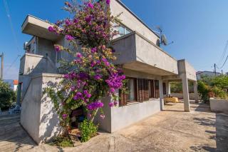 Apartment in Slatine with Terrace, Air conditioning, Wi-Fi (4789-2) - 3