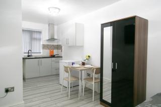Cheetham Hills Apartments - 6