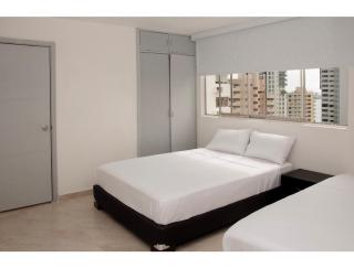 III NICE 2 BEDROOM APARTMENT Bocagrande - 2