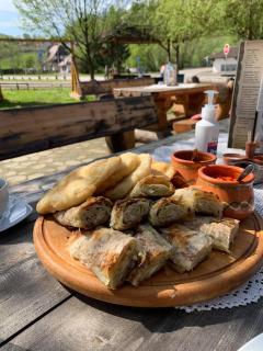Restoran,,Vuk,, Tršić - 1