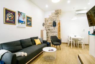HIDDEN GEM OLD TOWN APARTMENT by DuHomes - Dubrovnik - 0