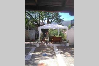 john actors home - 4