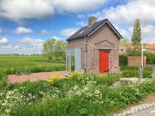 Tiny house Van hoogspanning naar ontspanning - Wirdum - 7