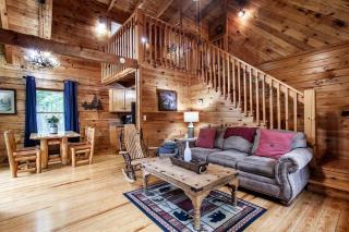 Cabin in the Woods with Hot Tub - 8
