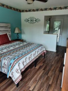 Horseshoe Riverside Lodge - 2