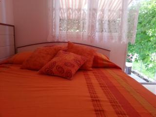 Studio Apartment in Sabunike with Terrace, Air Conditioning, Wi-Fi (231-3) - Privlaka - 7